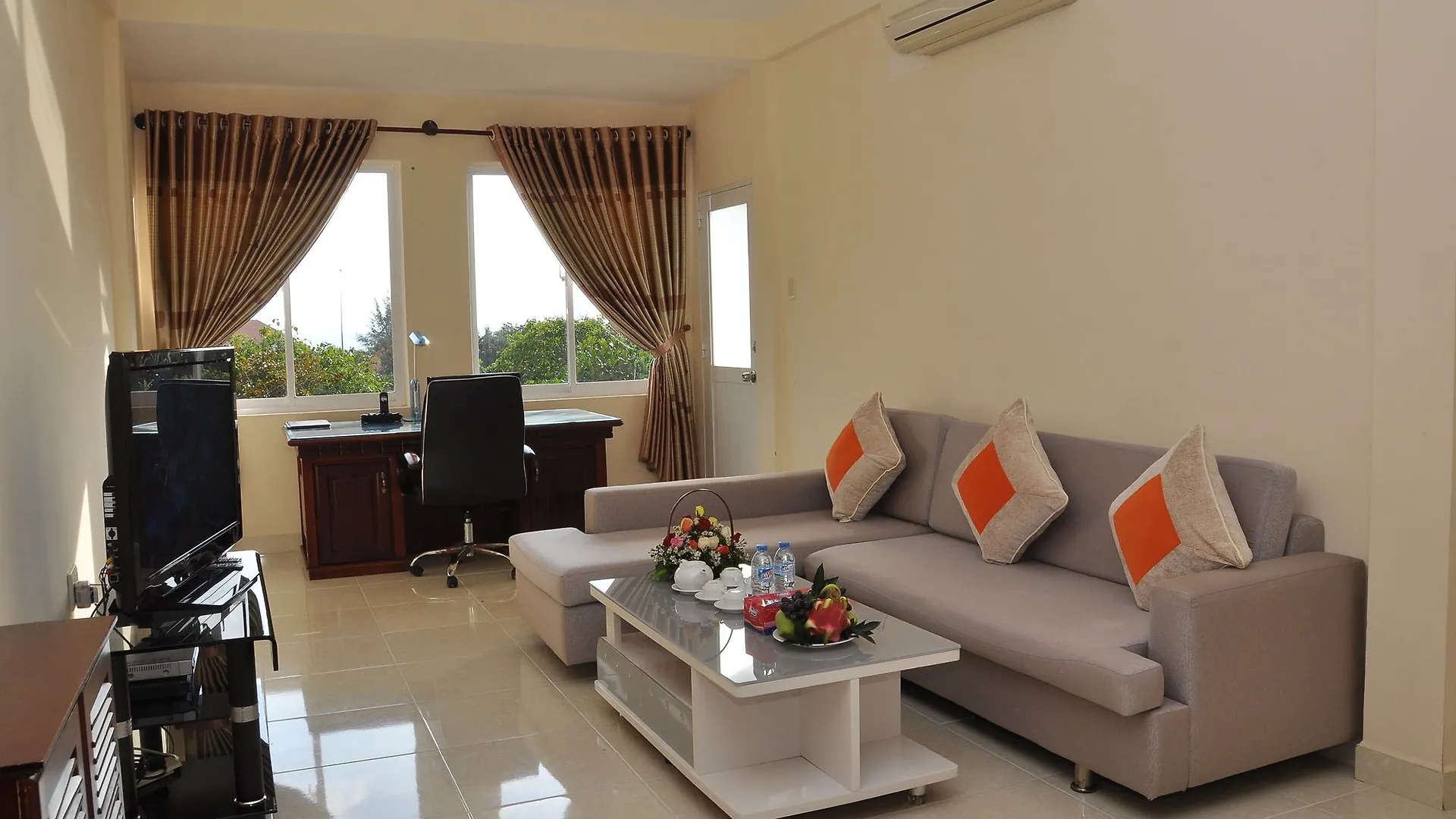 וונג טאו Lam Son Hotel & Apartments  וונג טאו